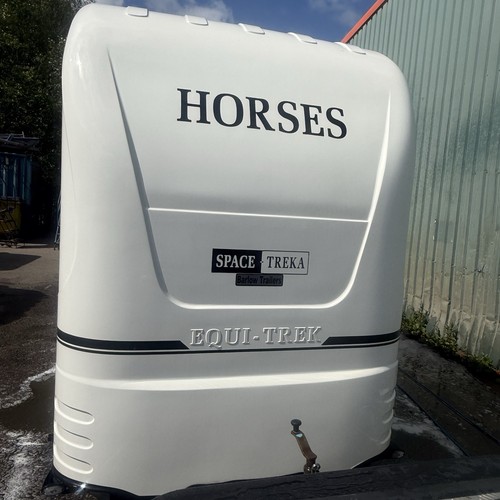 2009 equi trek horse - equi,